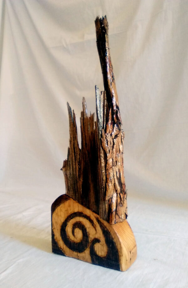 Figura decorativa en madera - Imagen 2