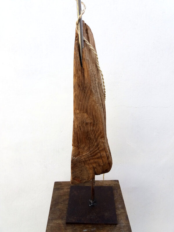 Lámpara industrial vintage en madera de deriva reciclada - Imagen 4